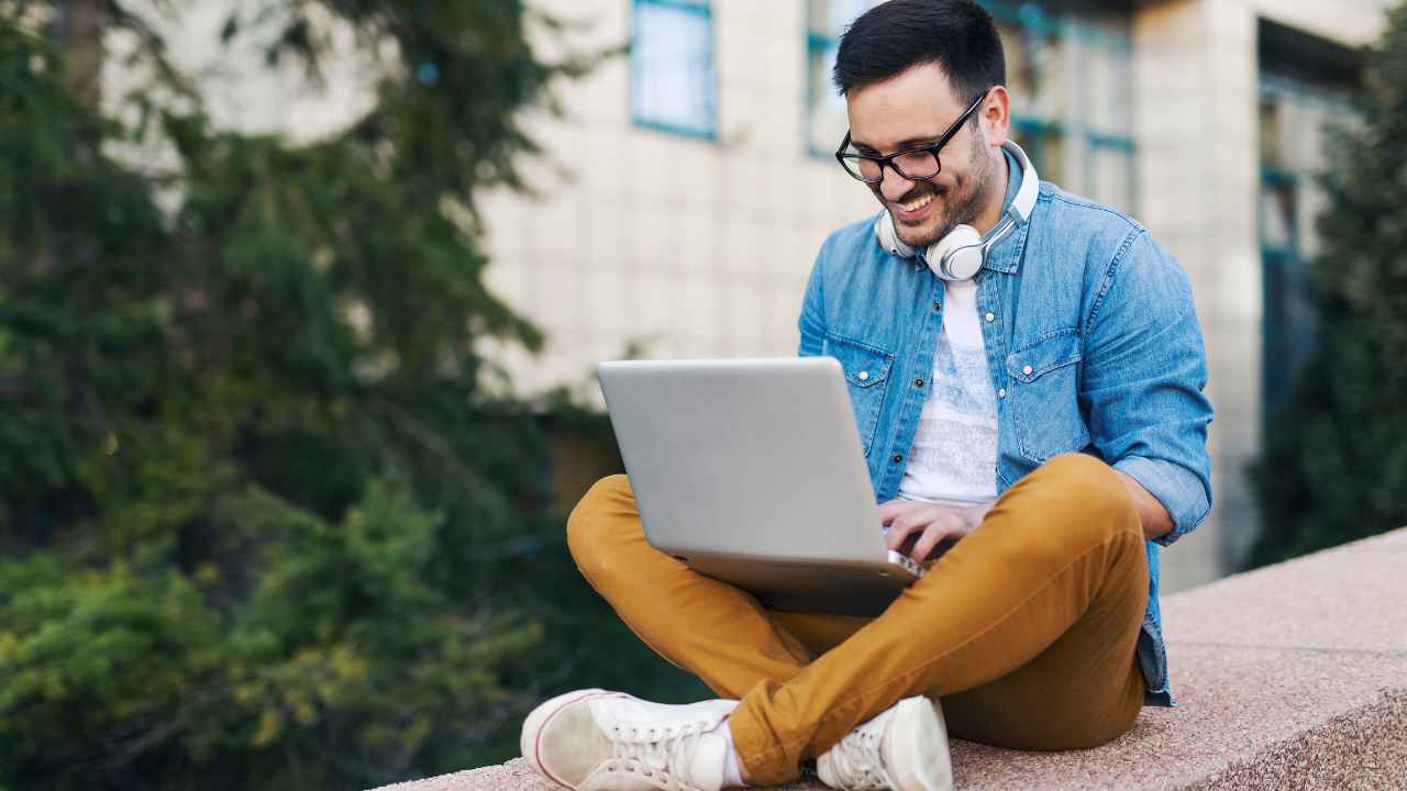 Freelancing (Serbest Çalışma), İnternetten Para Kazanma
