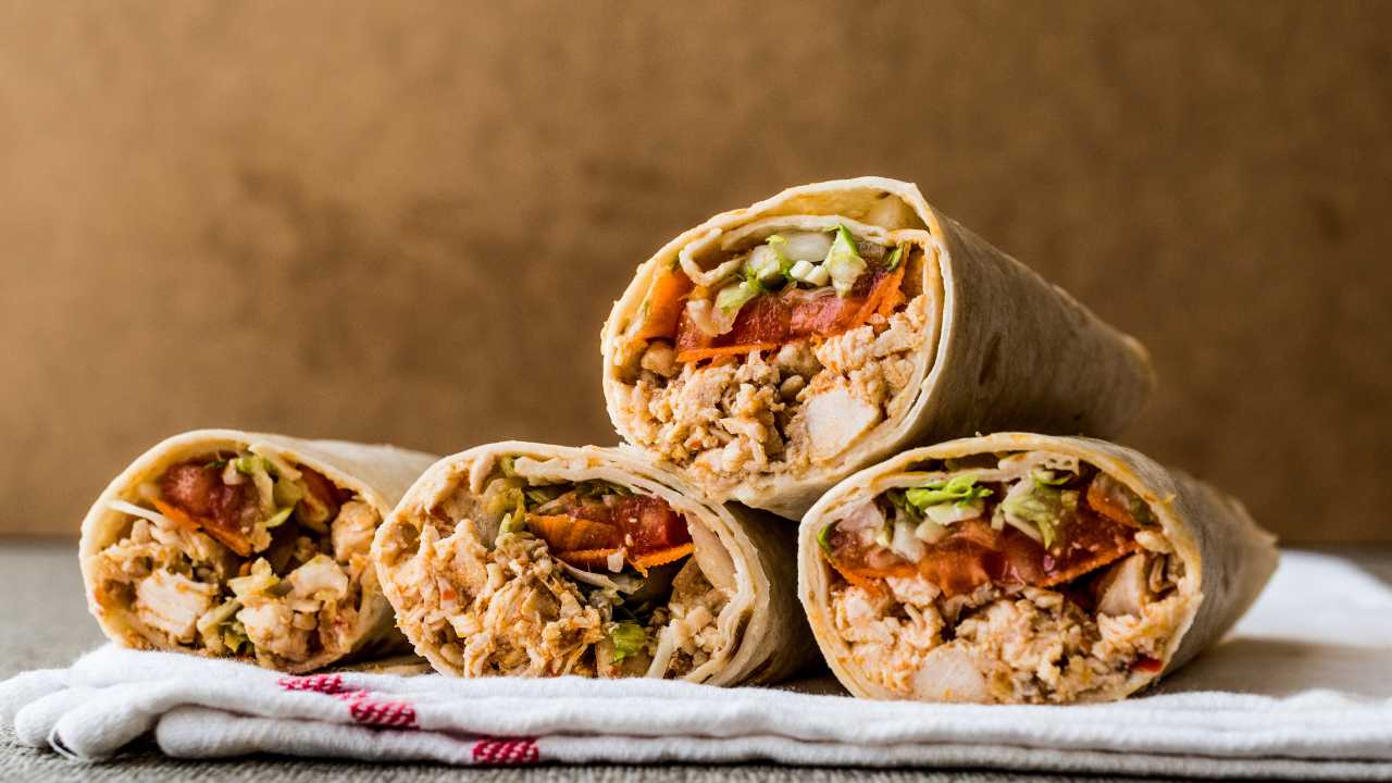 Soslu döner tavuk döner